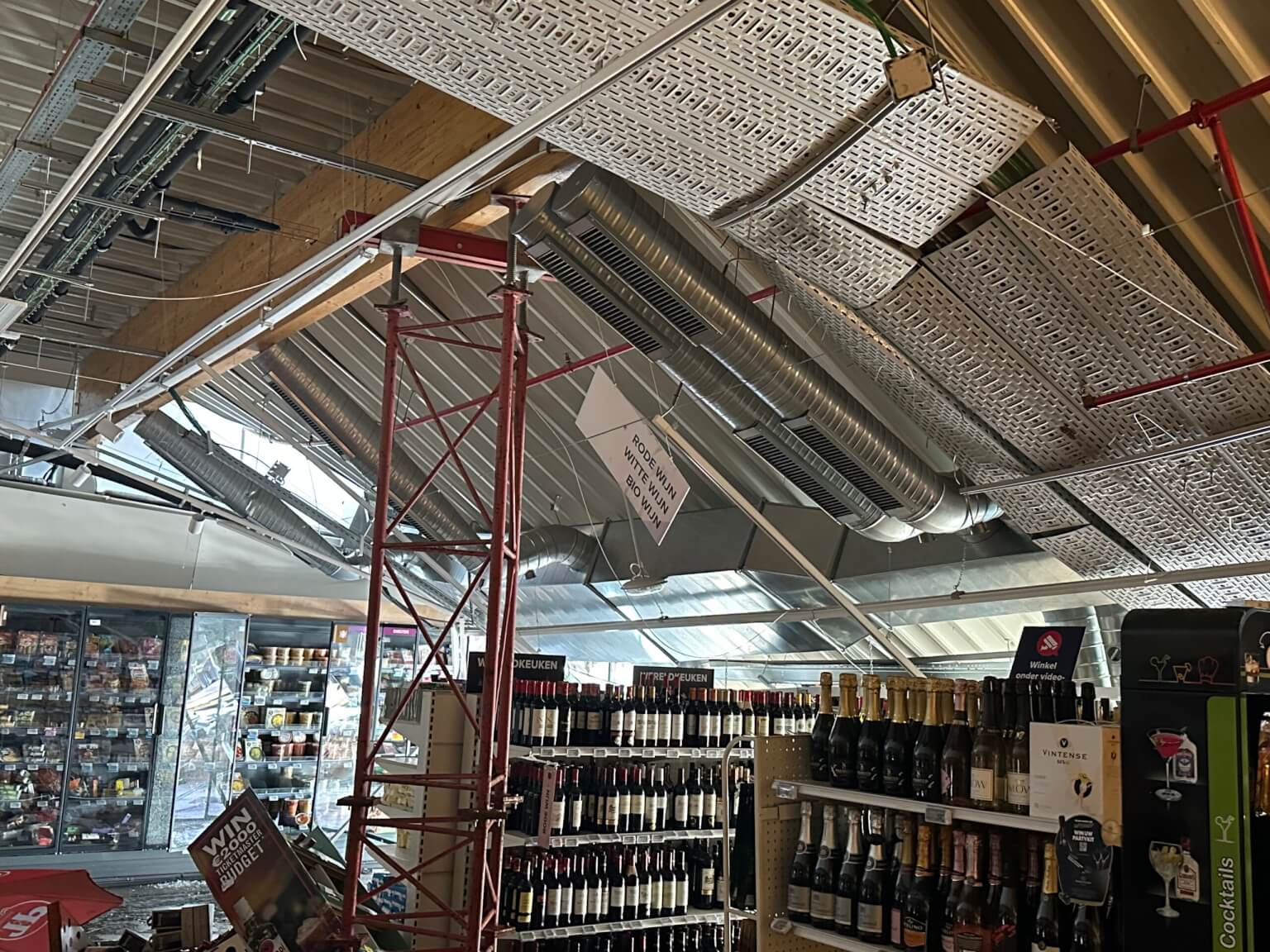 Vekmo interventie dak supermarkt Mortsel